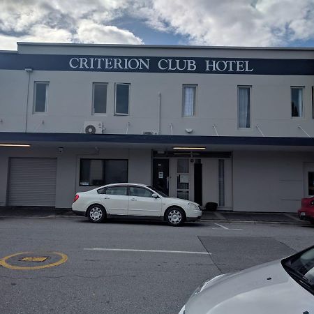 Criterion Club Hotel Alexandra Bagian luar foto