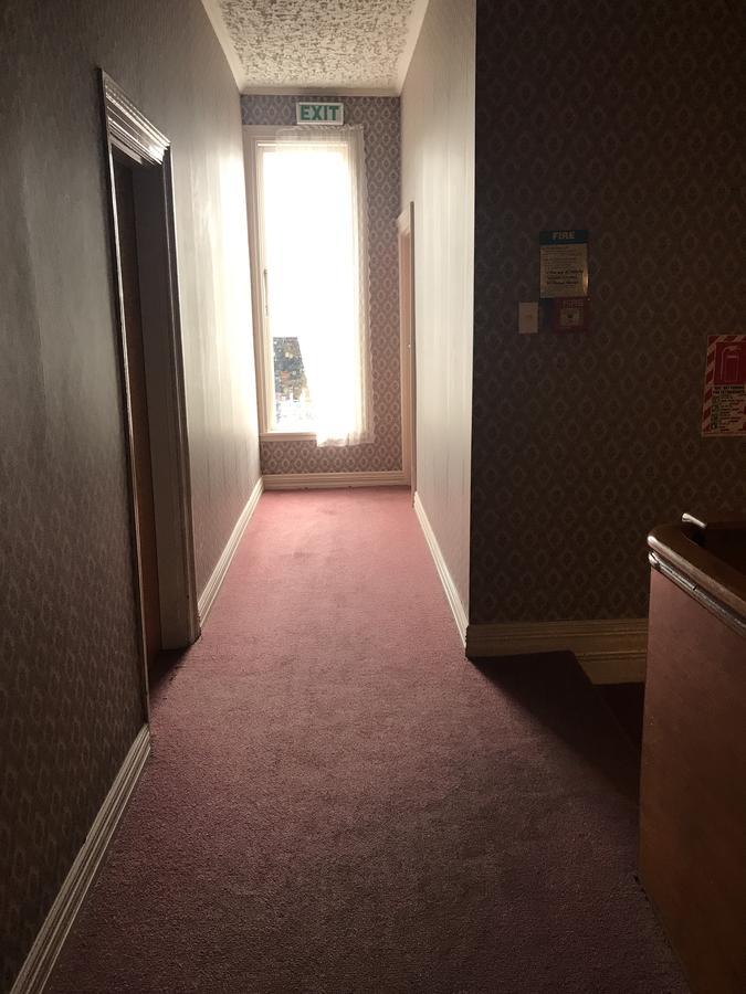 Criterion Club Hotel Alexandra Bagian luar foto